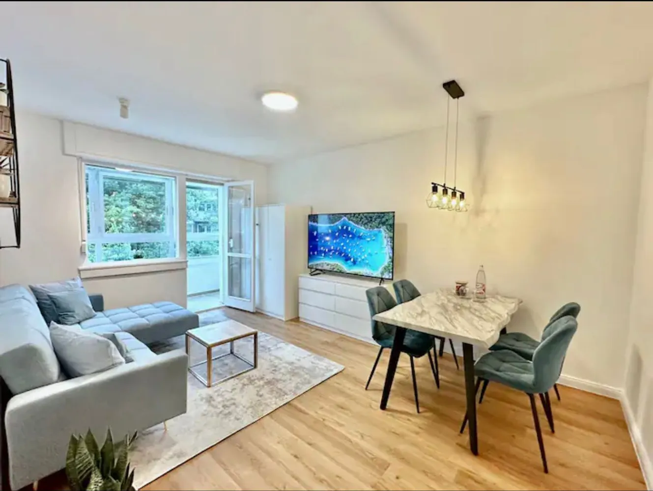 2 Zimmer Wohnung mit 65 m² in Frankfurt am Main – Bild 1