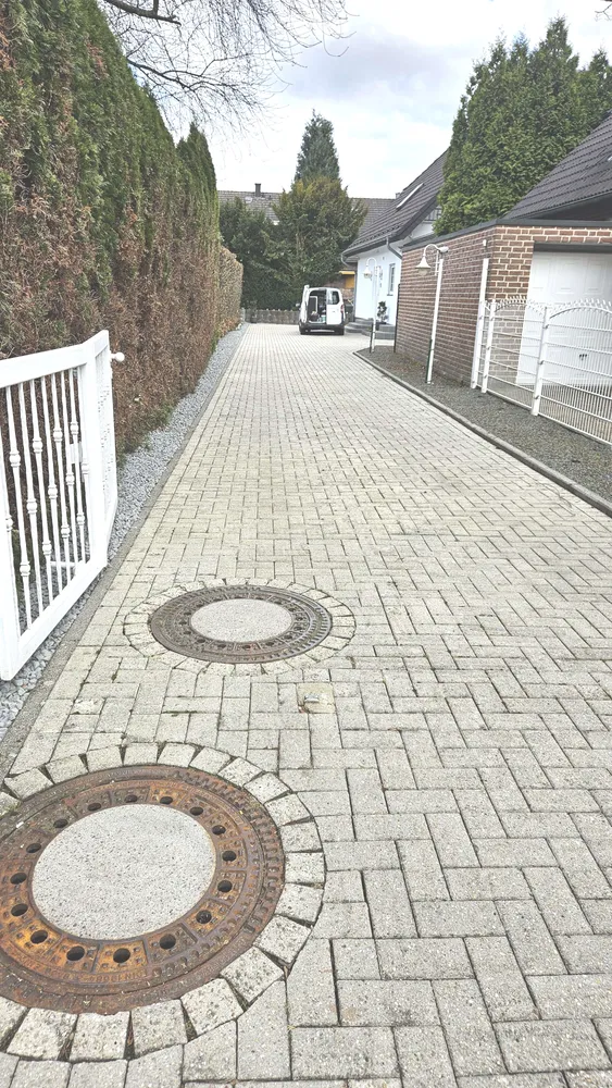 9 Zimmer Haus mit 284 m² in Mönchengladbach – Bild 2