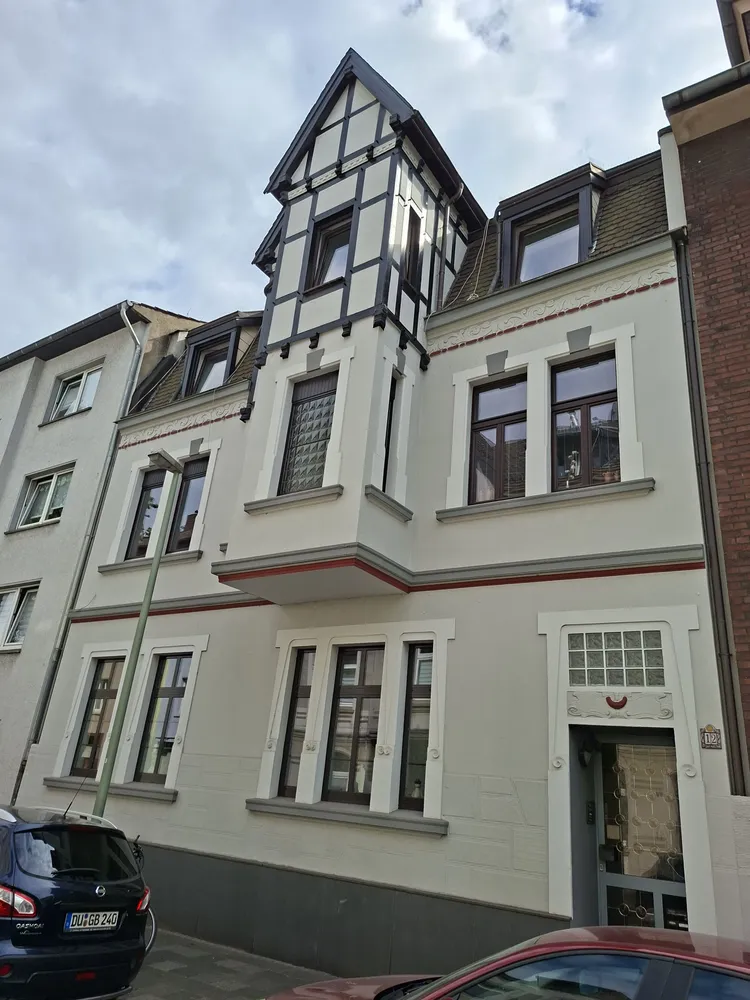 4 Zimmer Wohnung mit 100 m² in Duisburg – Bild 1