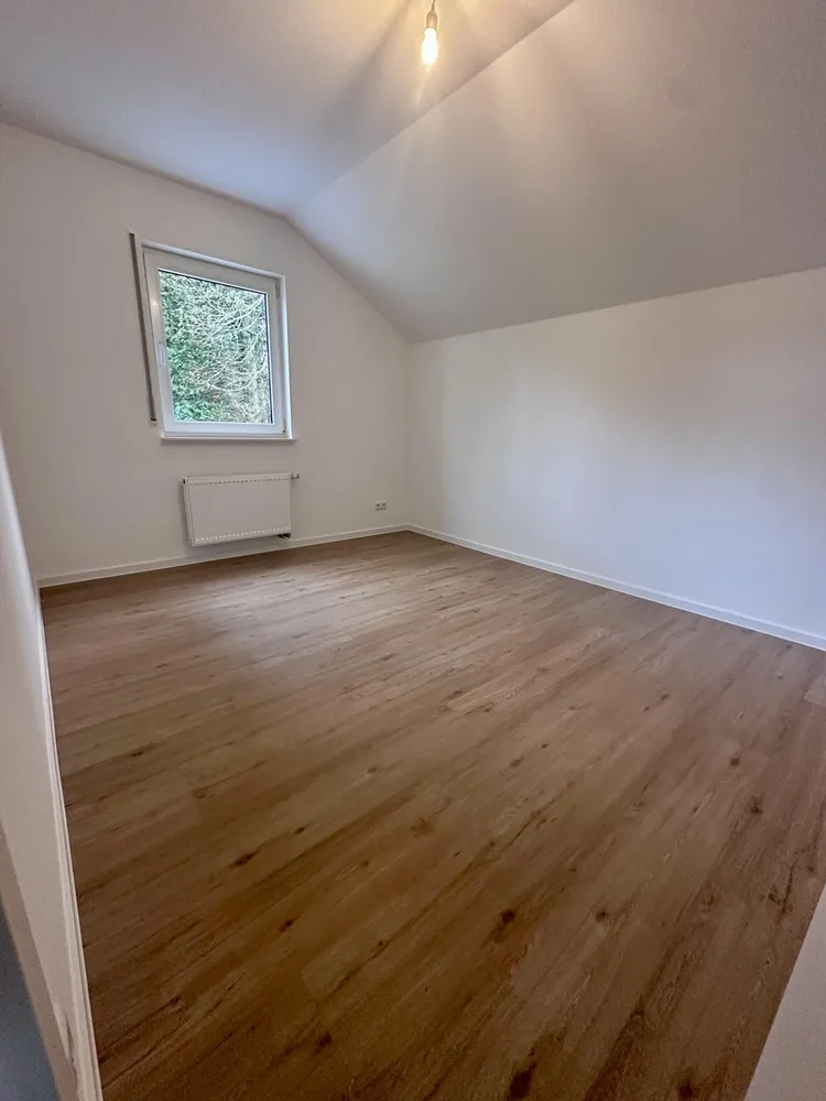 5 Zimmer Wohnung mit 91 m² in Trier – Bild 7