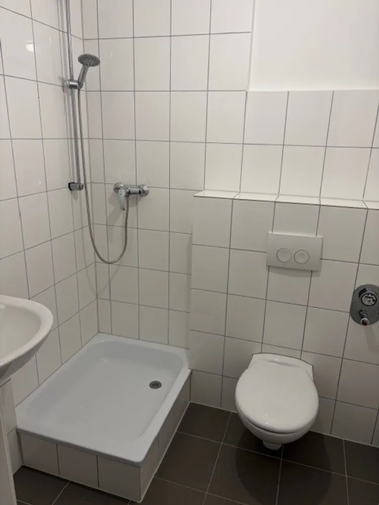 2 Zimmer Wohnung mit 47 m² in Lübeck – Bild 3