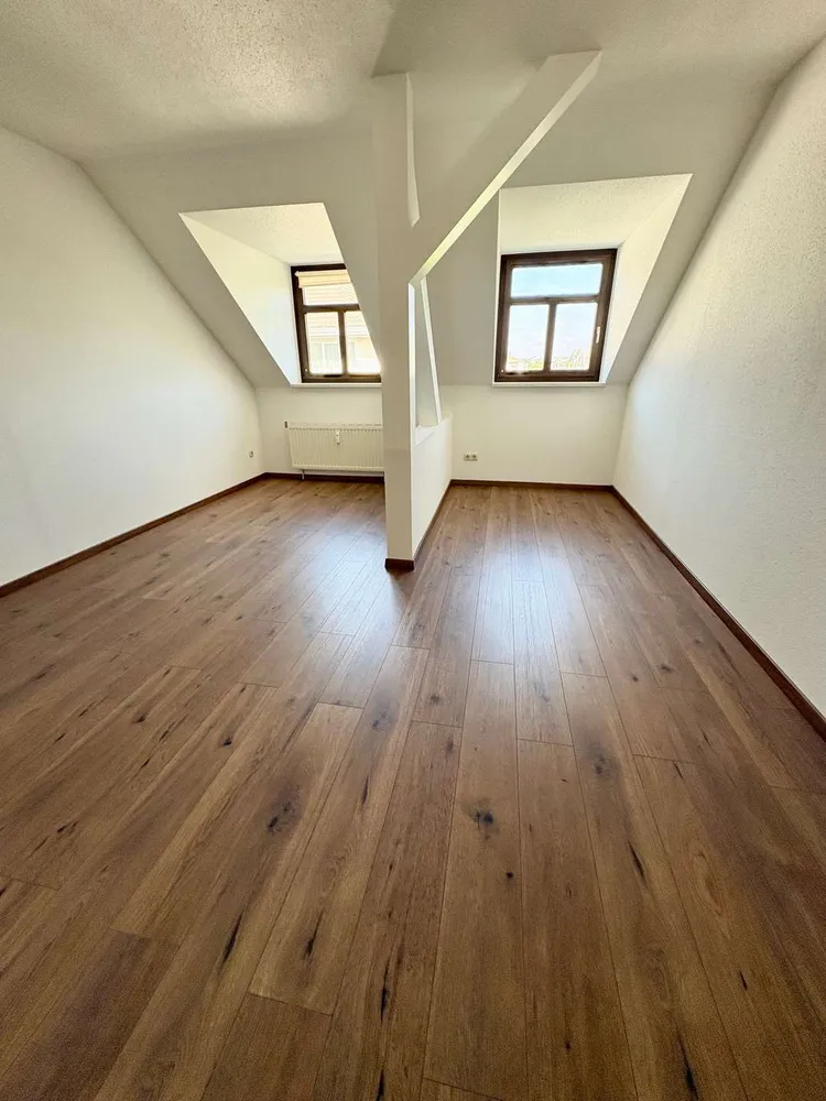 2 room apartment with 70 m² in Chemnitz – Photo 12