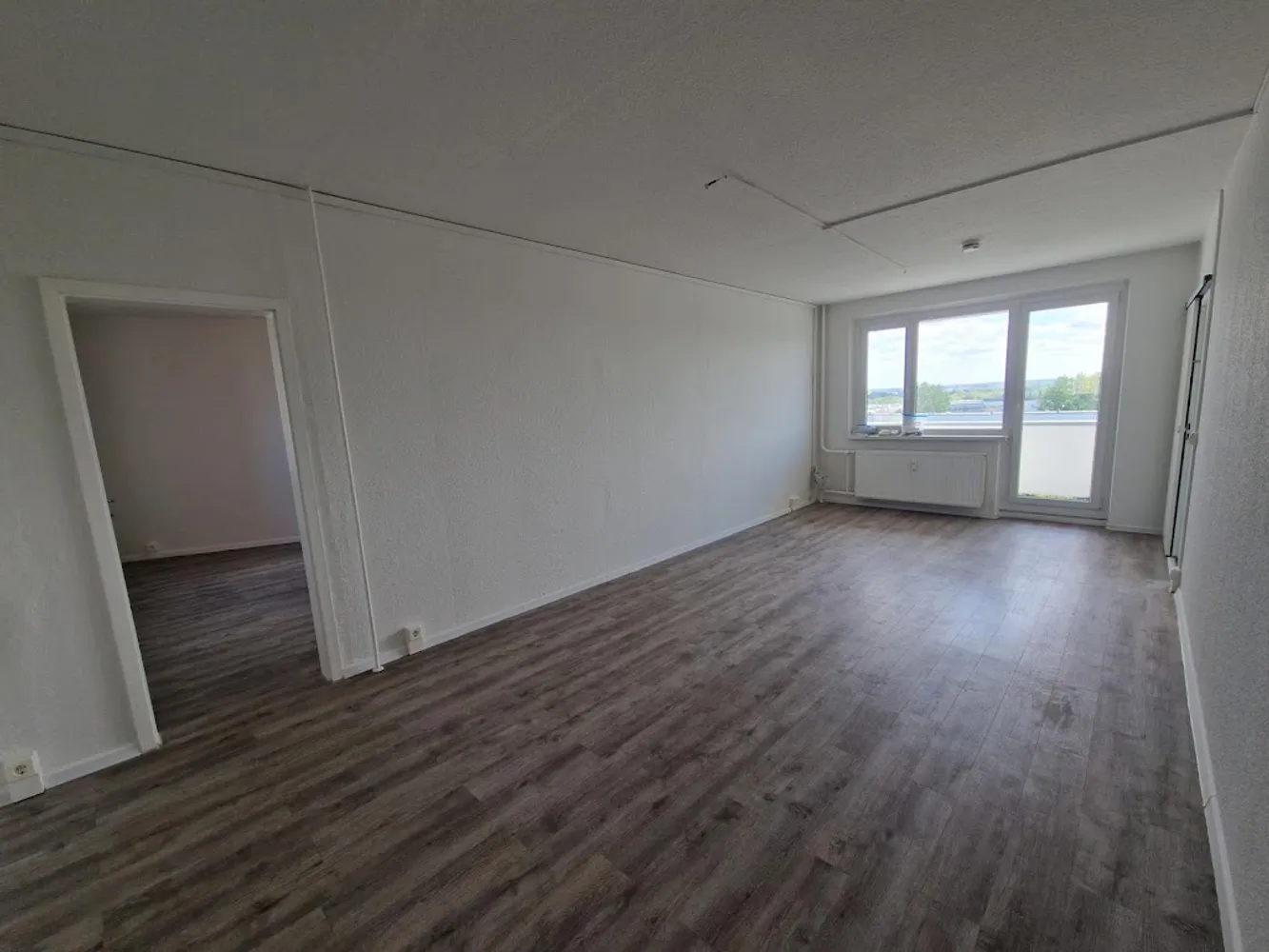5 Zimmer Wohnung mit 100 m² in Rostock – Bild 1