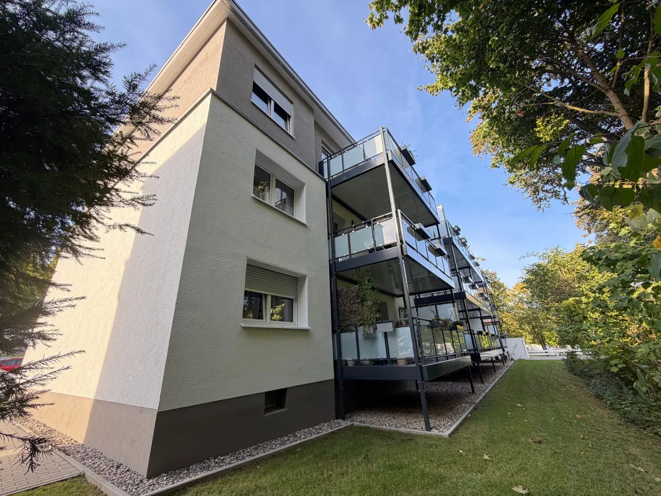 3 Zimmer Wohnung mit 74 m² in Essen – Bild 2