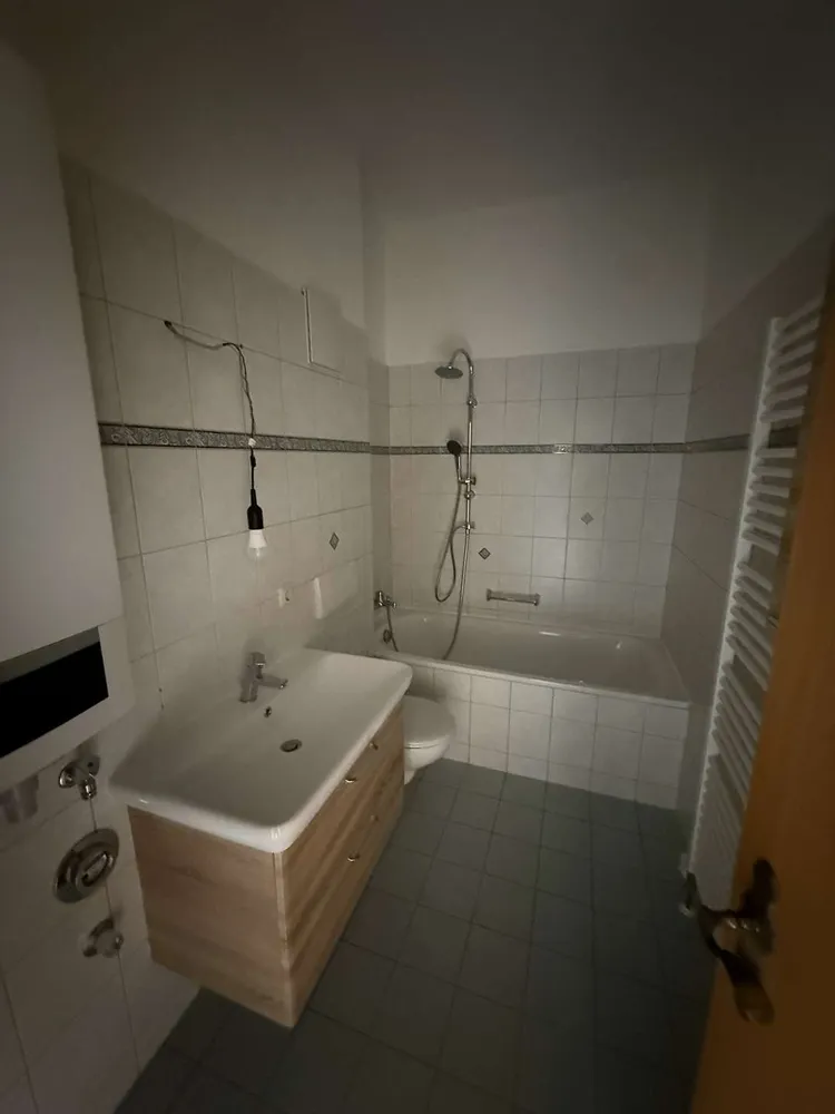 3 Zimmer Wohnung mit 72 m² in Plauen – Bild 11