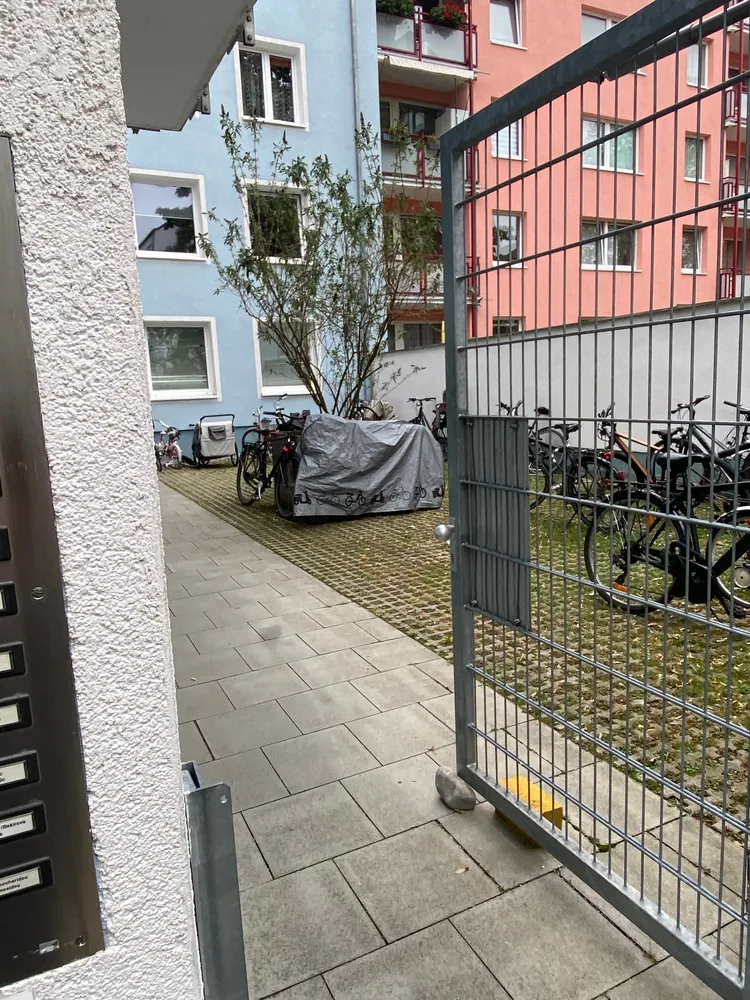 3 Zimmer Wohnung mit 69 m² in München – Bild 2