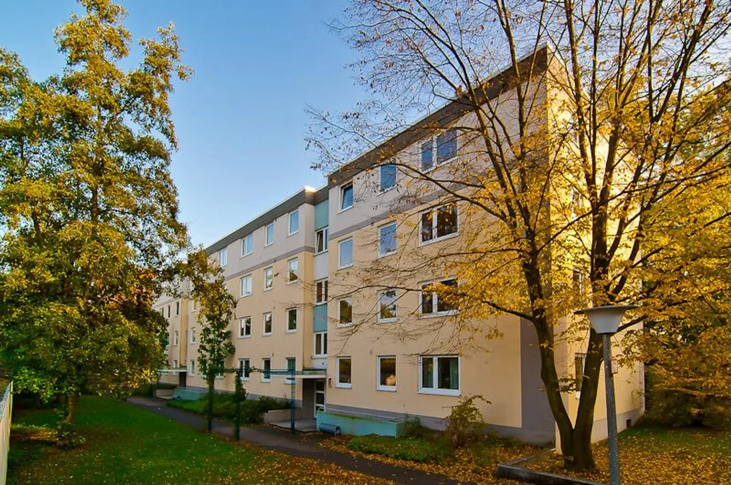 5 room apartment with 94 m² in Bonn – Photo 1