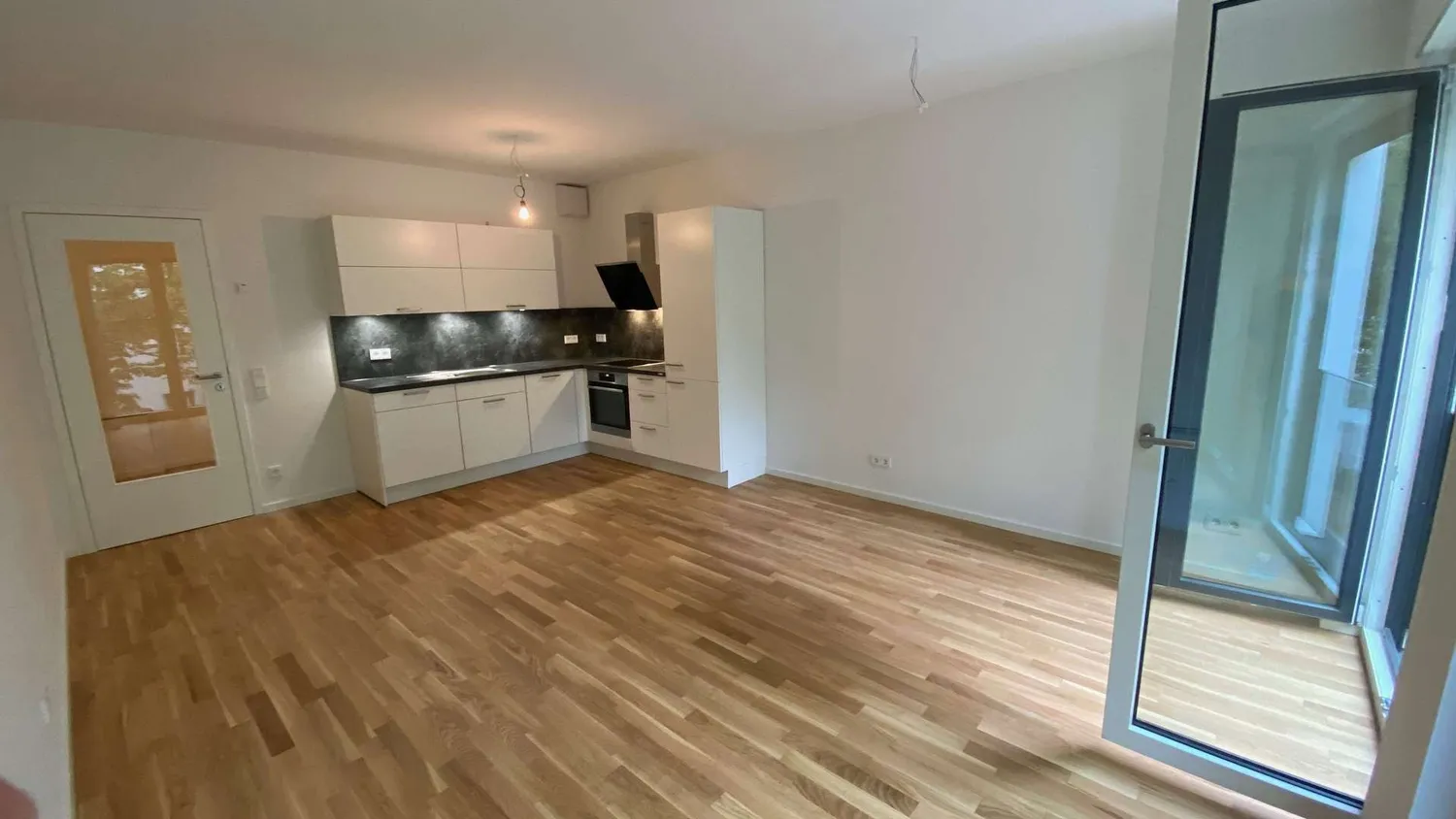 2 Zimmer Wohnung mit 55 m² in Berlin – Bild 4