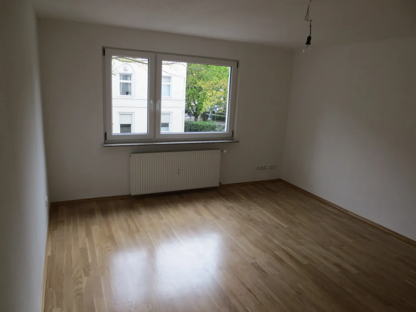 2 Zimmer Wohnung mit 49 m² in Frankfurt am Main – Bild 2