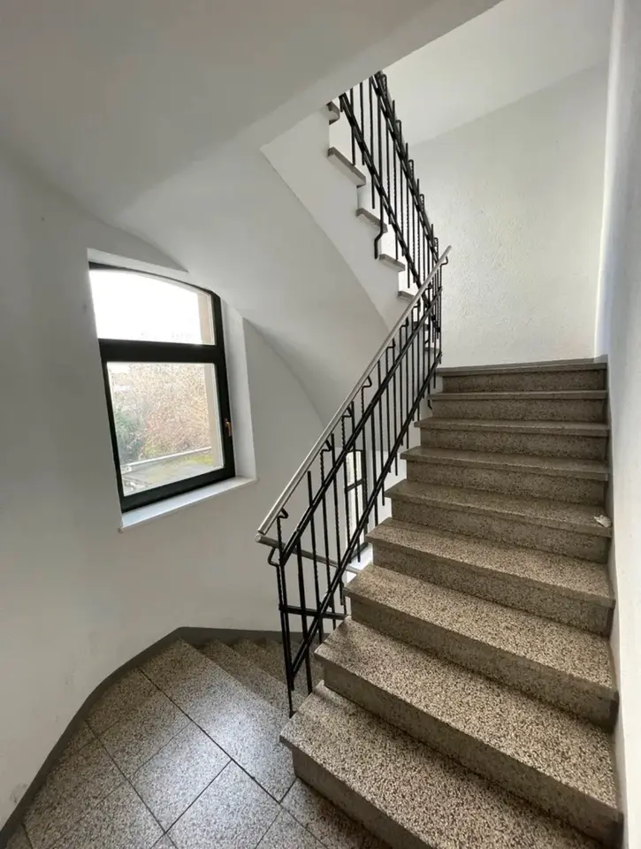 2 Zimmer Wohnung mit 55 m² in Halle (Saale) – Bild 3