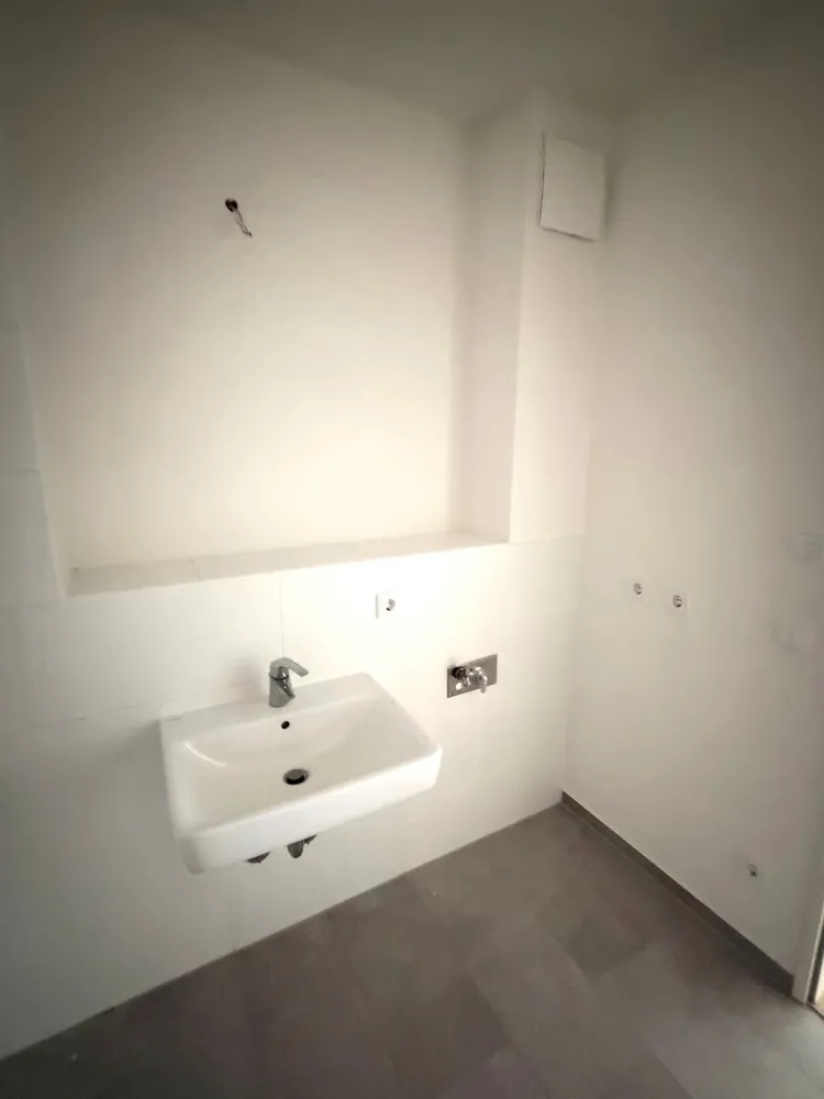 2 Zimmer Wohnung mit 50 m² in Berlin – Bild 6
