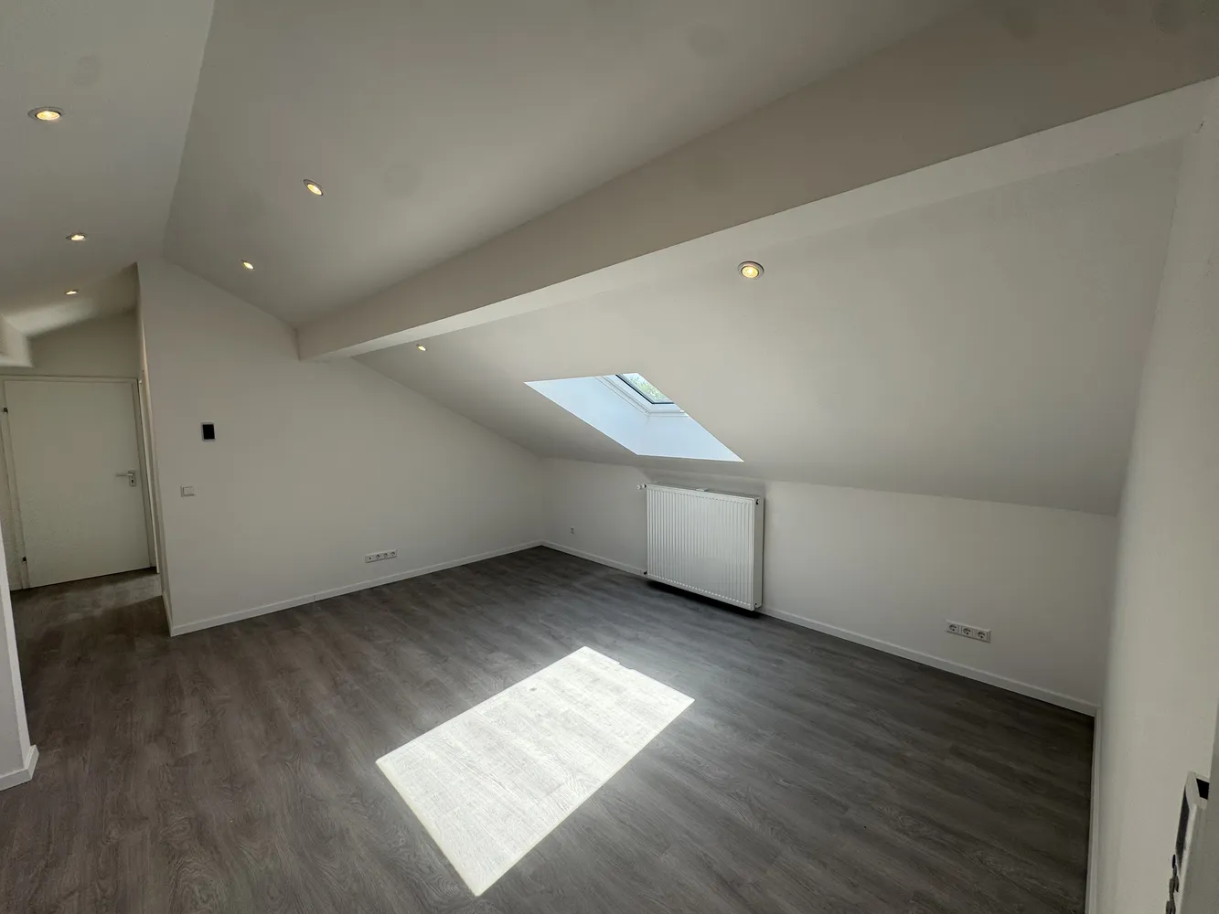 3 Zimmer Wohnung mit 81 m² in Karlsruhe – Bild 4