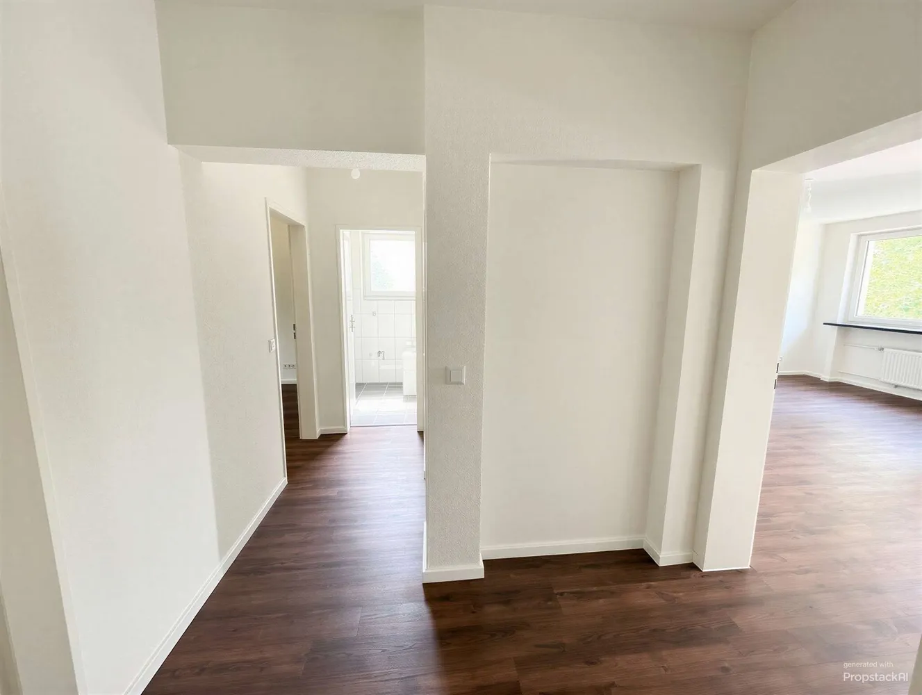 2 Zimmer Wohnung mit 62 m² in Krefeld – Bild 2