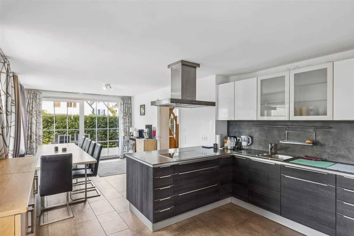 7 Zimmer Haus mit 293 m² in München – Bild 4