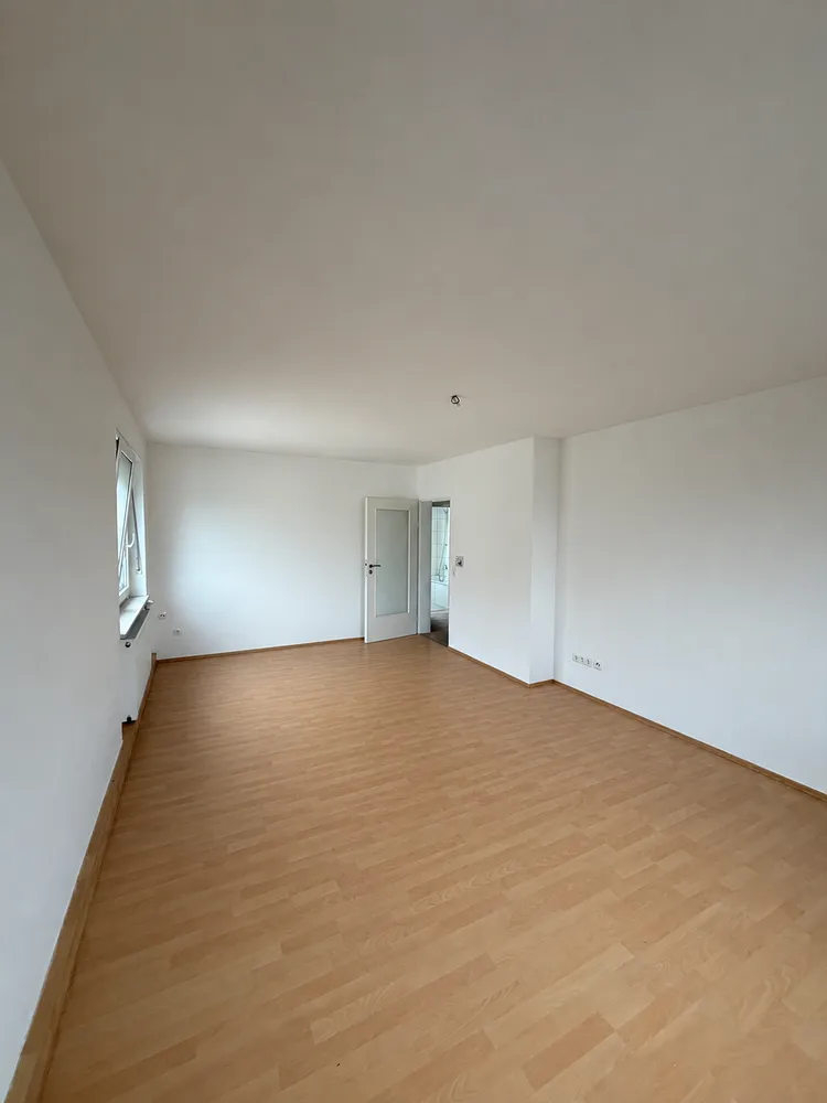 2 Zimmer Wohnung mit 56 m² in Ludwigshafen am Rhein – Bild 1