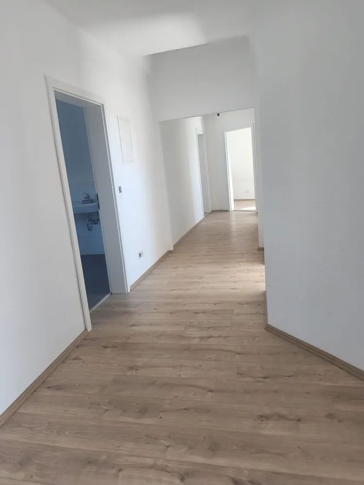 4 Zimmer Wohnung mit 126 m² in Bochum – Bild 1