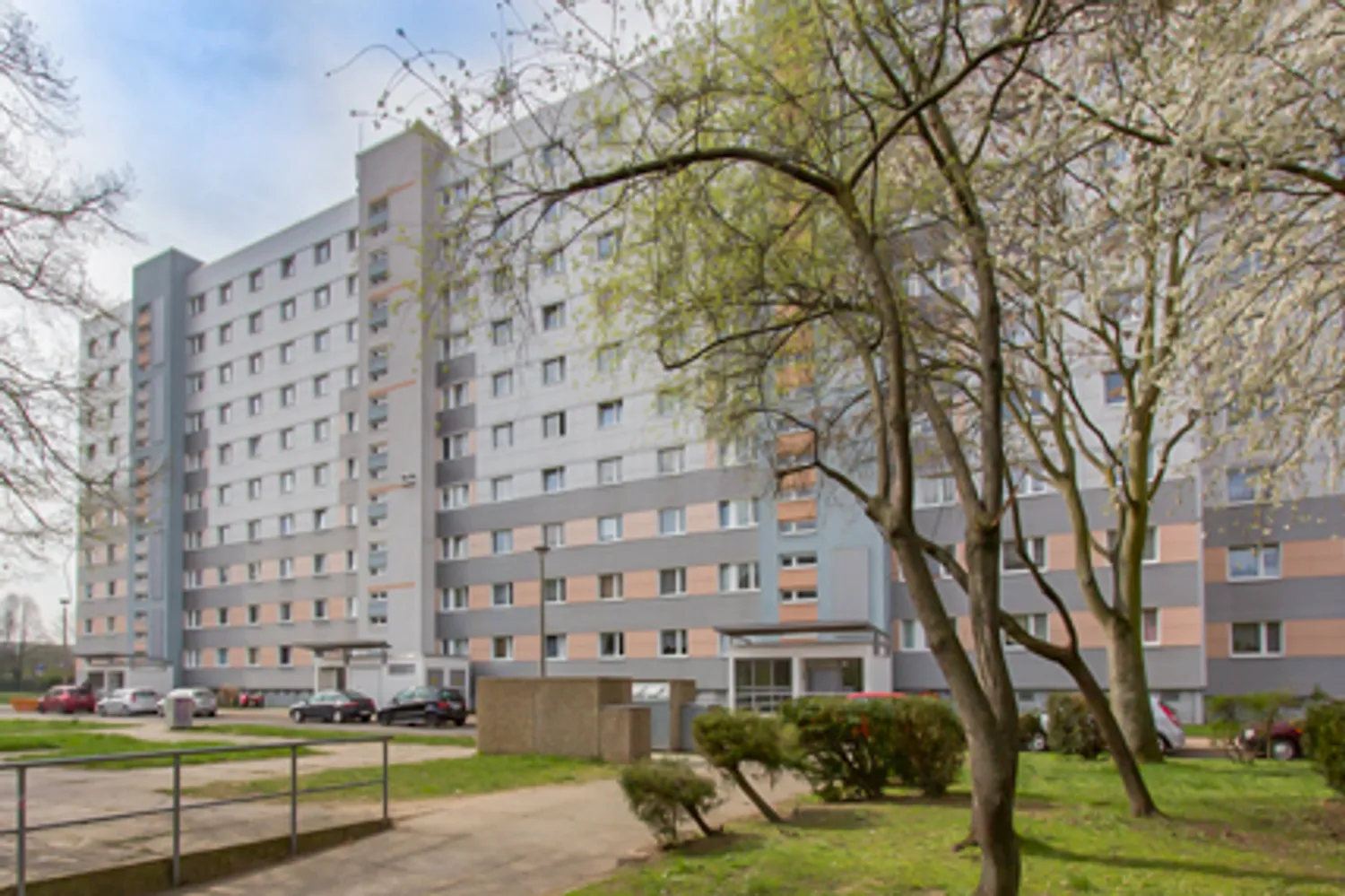 2 Zimmer Wohnung mit 67 m² in Magdeburg – Bild 2
