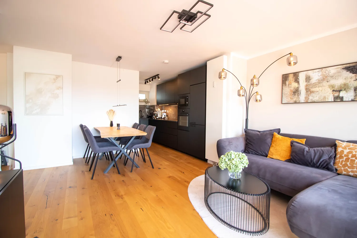 2 Zimmer Wohnung mit 60 m² in München – Bild 9