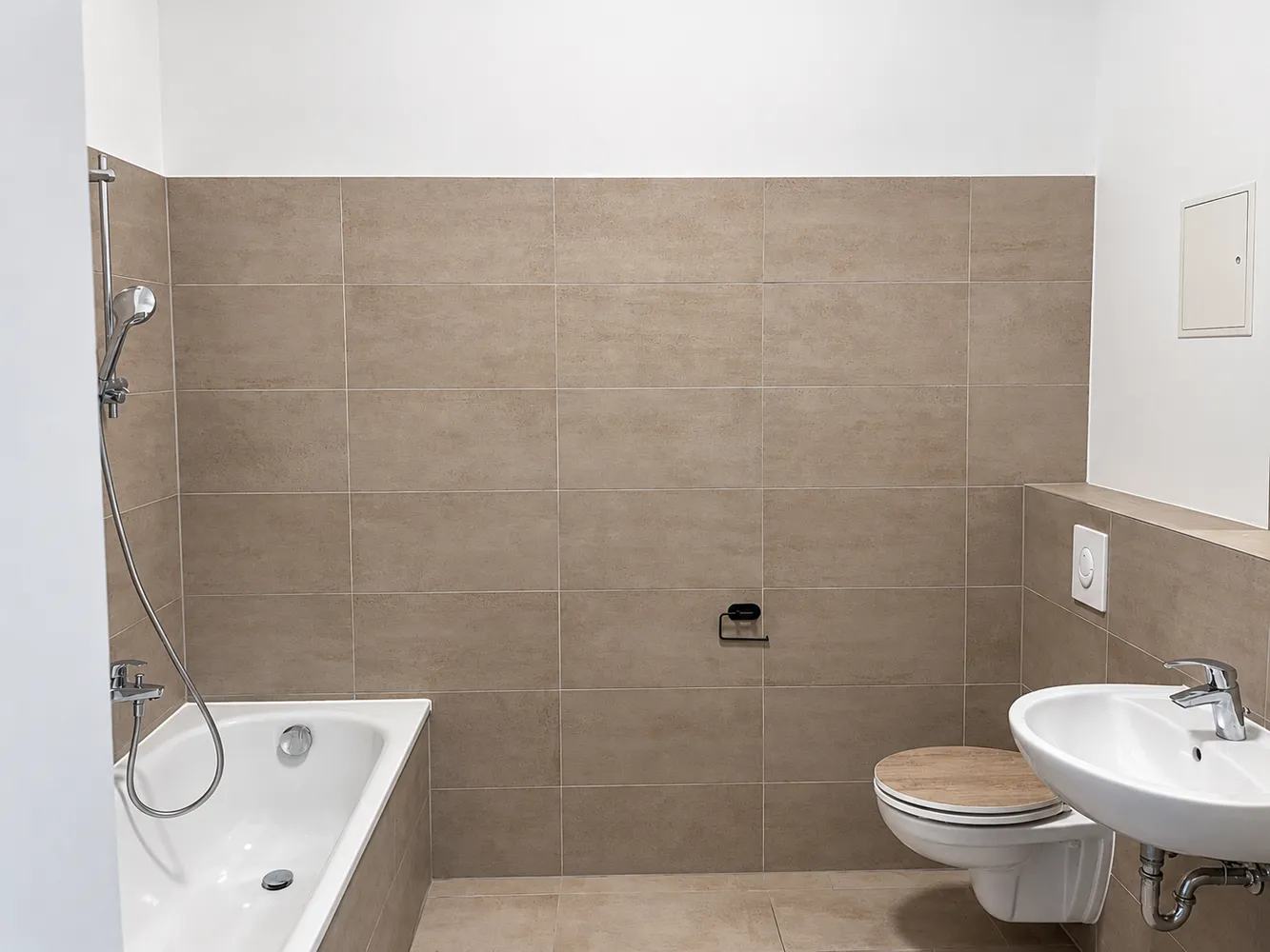 4 Zimmer Wohnung mit 114 m² in Halle (Saale) – Bild 7