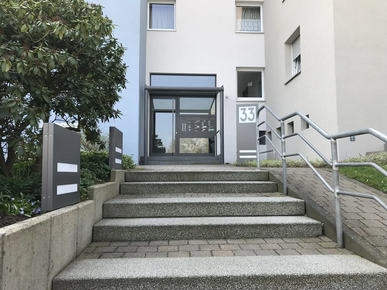 2 room apartment with 61 m² in Essen – Photo 1