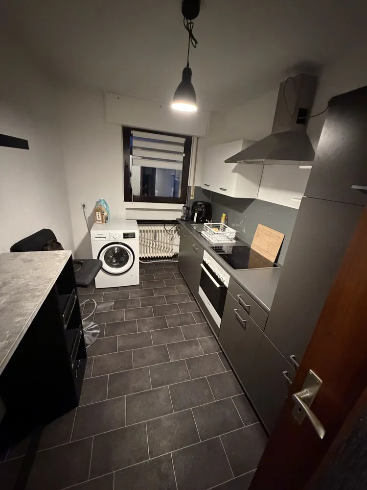 2 Zimmer Wohnung mit 60 m² in Leverkusen – Bild 2