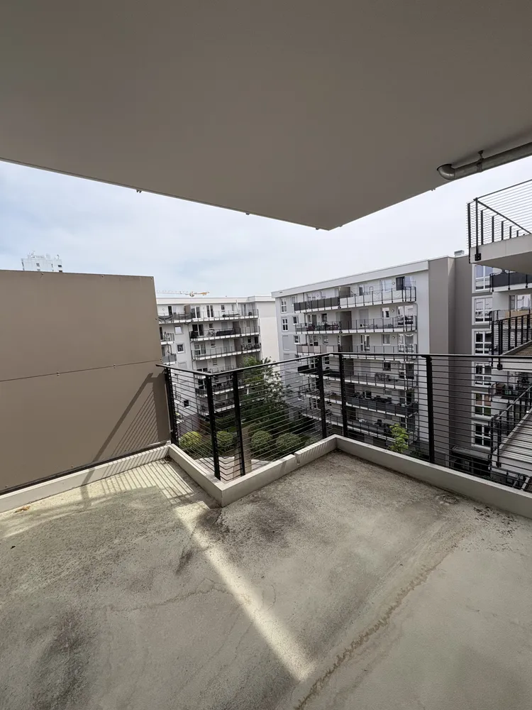 2 Zimmer Wohnung mit 76 m² in Frankfurt am Main – Bild 5