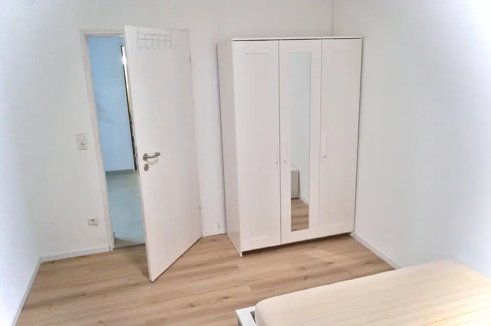 Shared room with 12 m² in Esslingen am Neckar – Photo 1