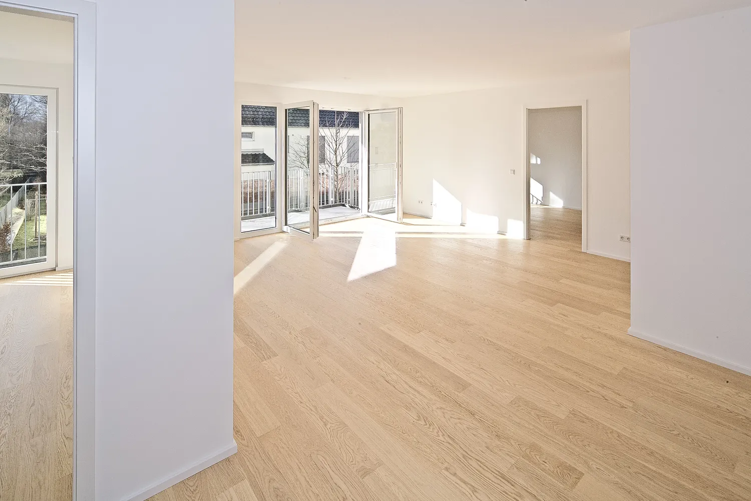 3 Zimmer Wohnung mit 75 m² in München – Bild 2