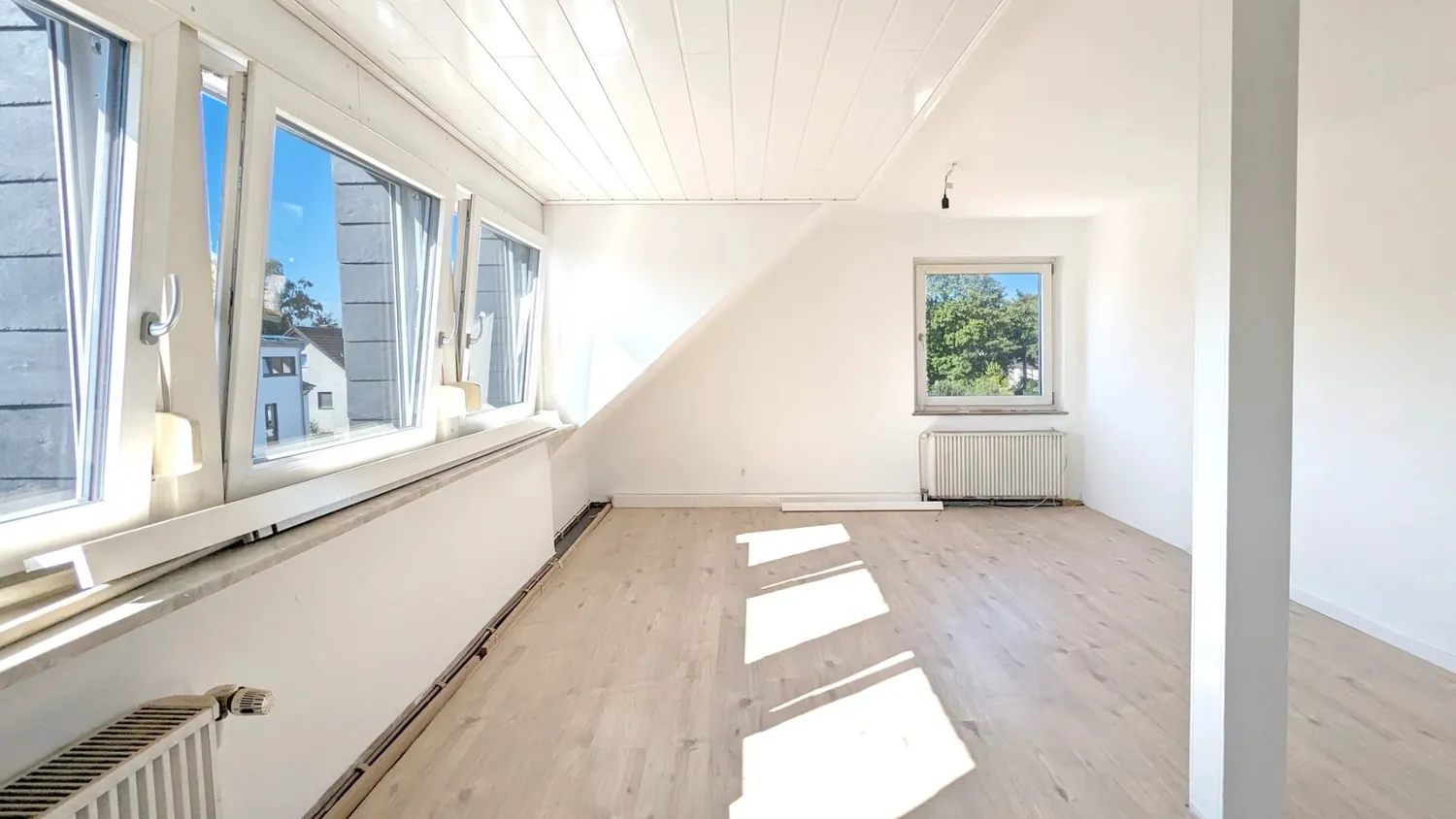 2 Zimmer Wohnung mit 48 m² in Köln – Bild 1