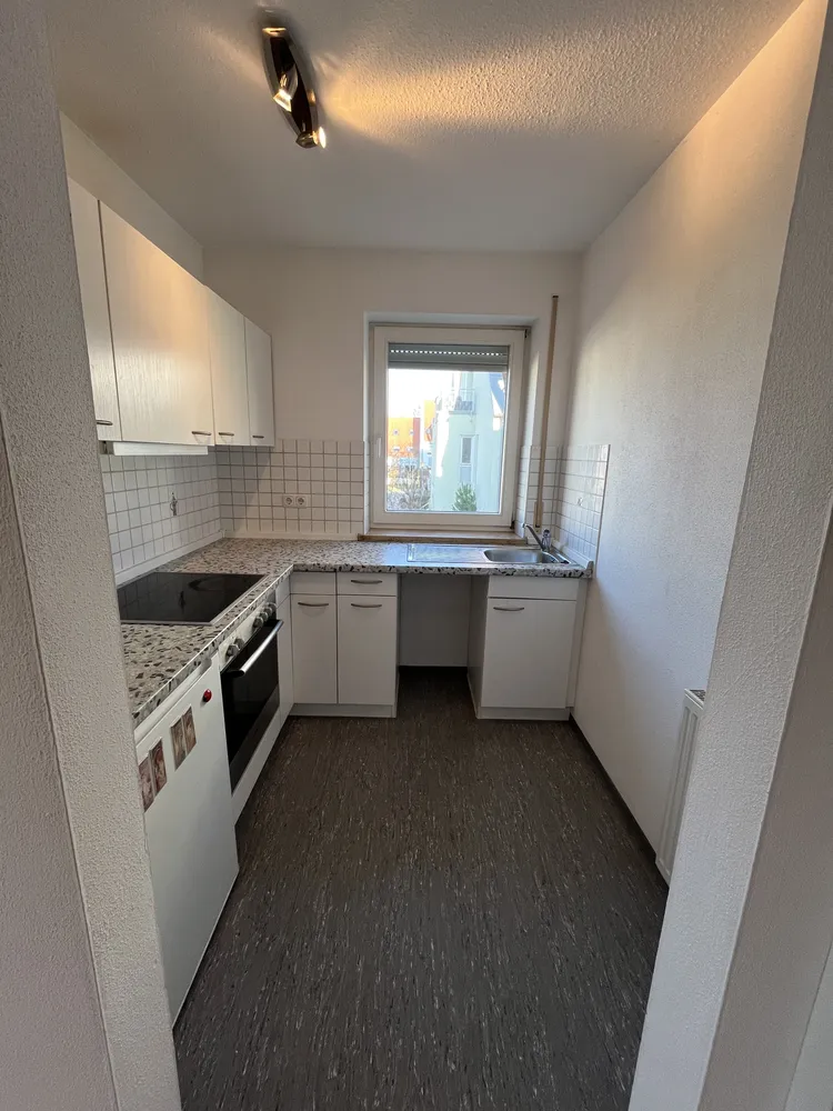 2 room apartment with 40 m² in Augsburg – Photo 9