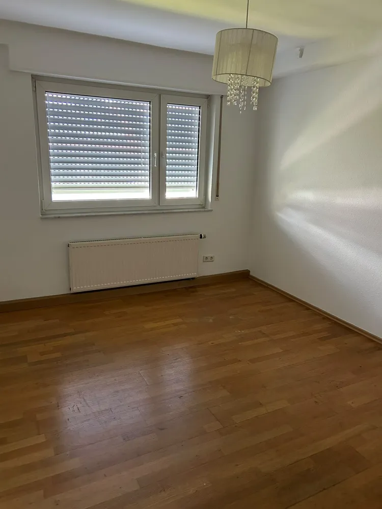 5 room apartment with 120 m² in Fellbach – Photo 4