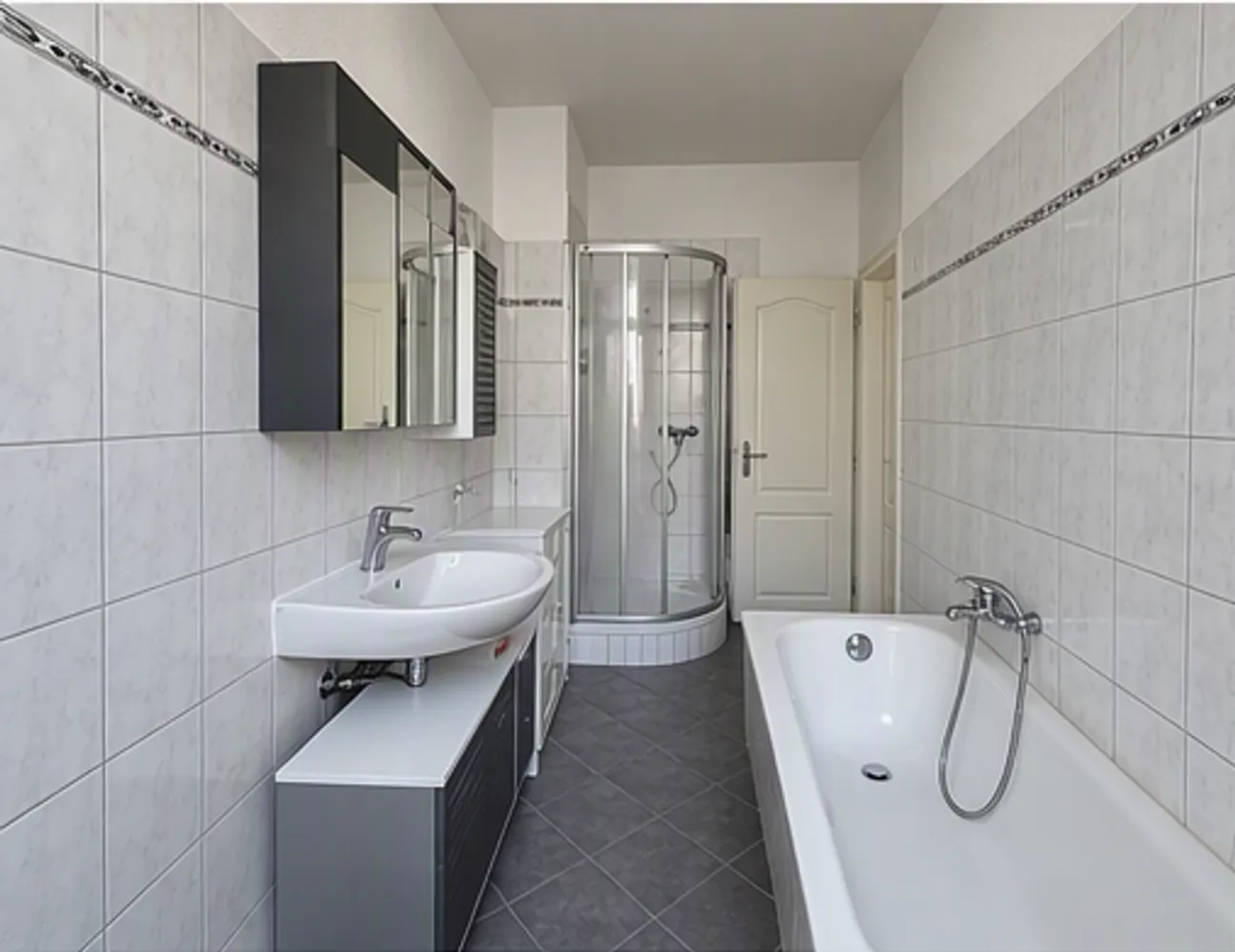 3 Zimmer Wohnung mit 85 m² in Halle (Saale) – Bild 6