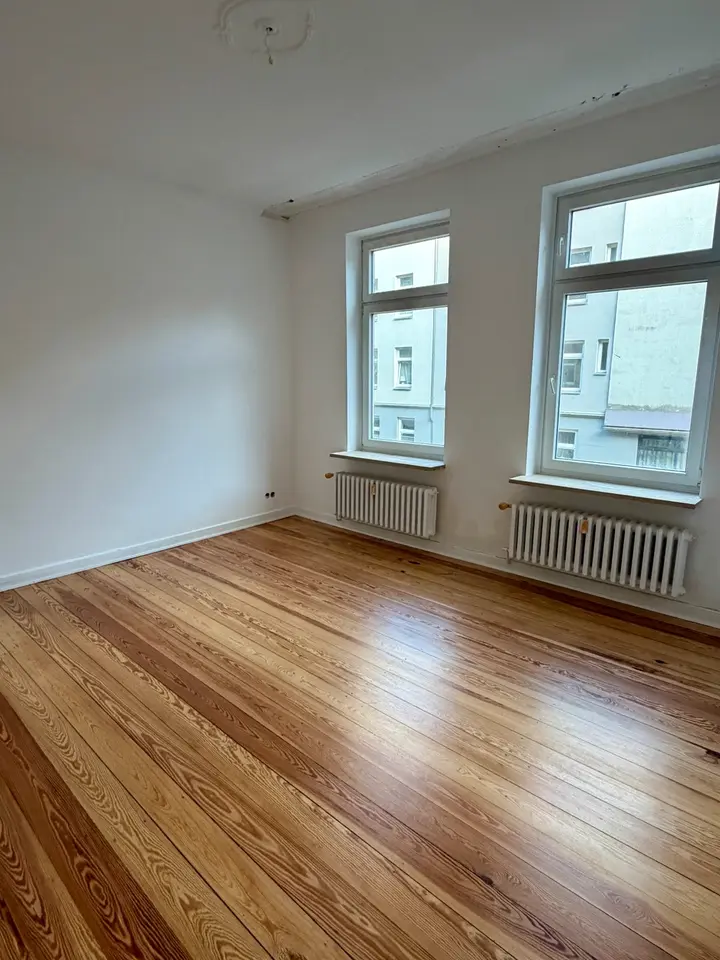 4 Zimmer Wohnung mit 115 m² in Kiel – Bild 2