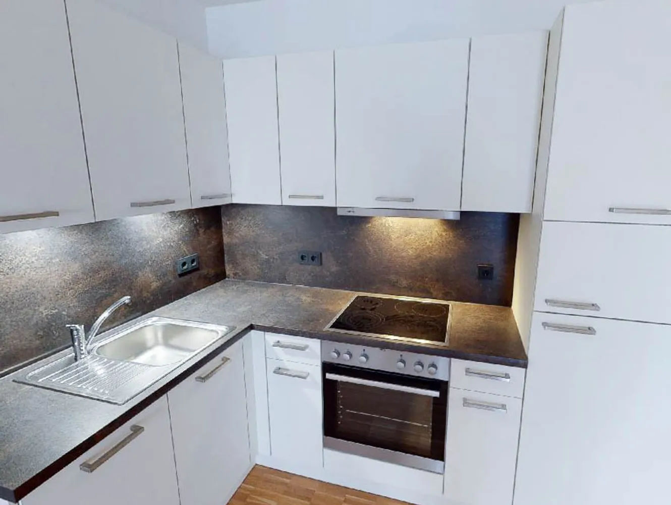 2 Zimmer Wohnung mit 76 m² in Berlin – Bild 4
