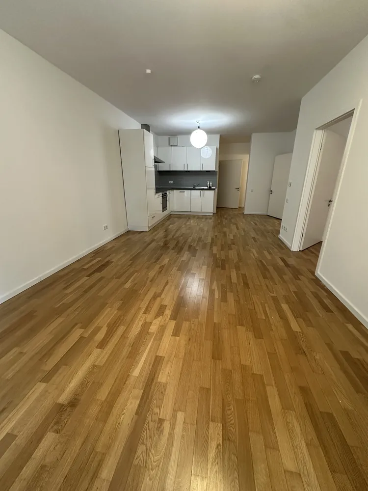 2 Zimmer Wohnung mit 64 m² in Frankfurt am Main – Bild 2