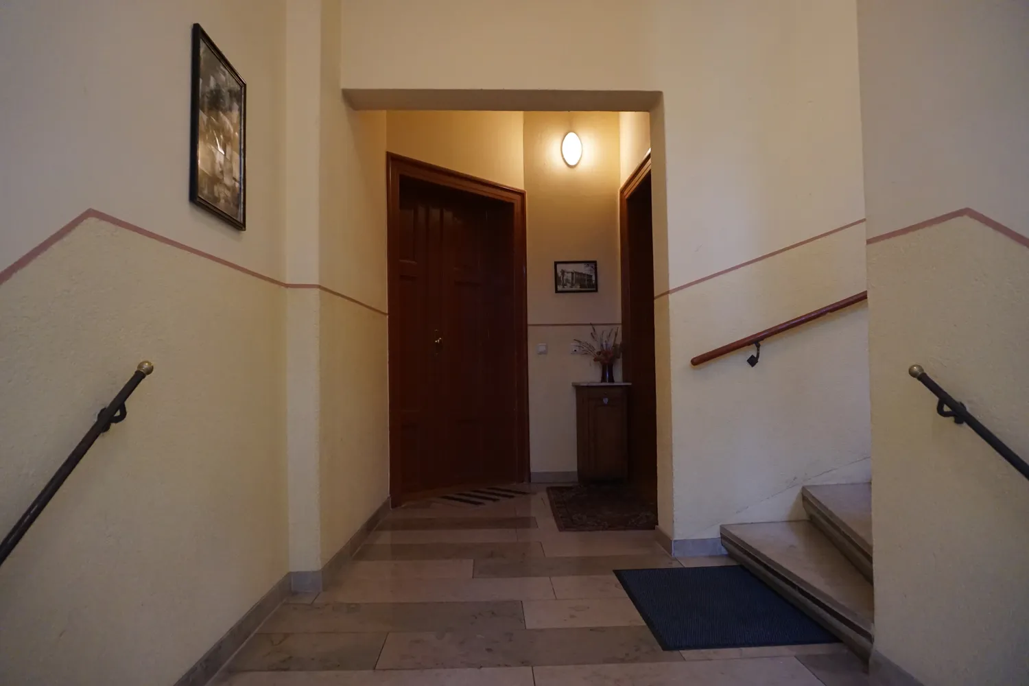 4 Zimmer Wohnung mit 115 m² in Dresden – Bild 2