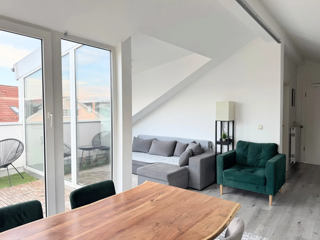 2 Zimmer Wohnung mit 60 m² in München – Bild 3