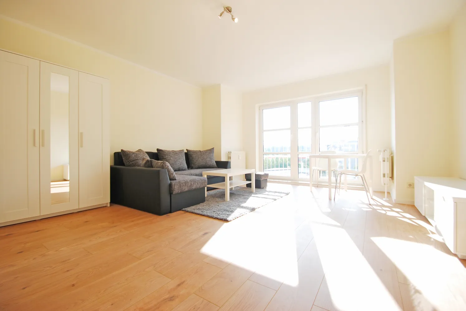 1 Zimmer Wohnung mit 33 m² in Dresden – Bild 1