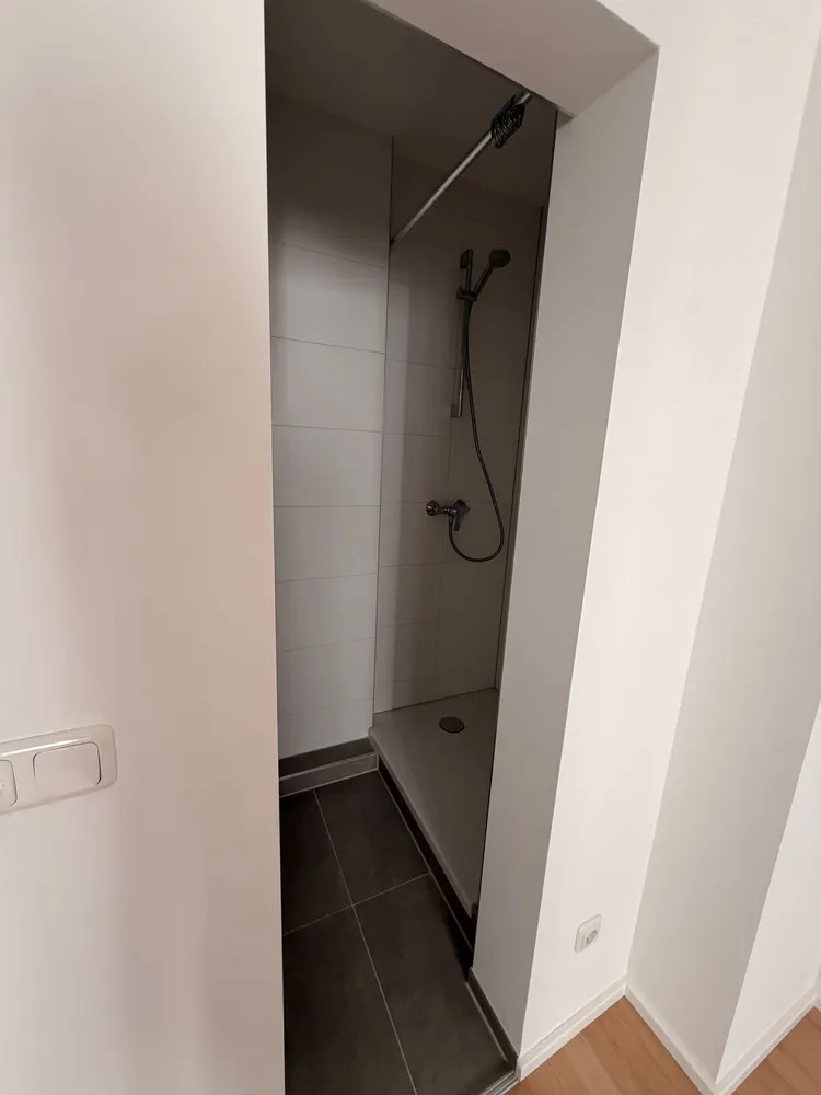 1 Zimmer Wohnung mit 25 m² in Köln – Bild 8