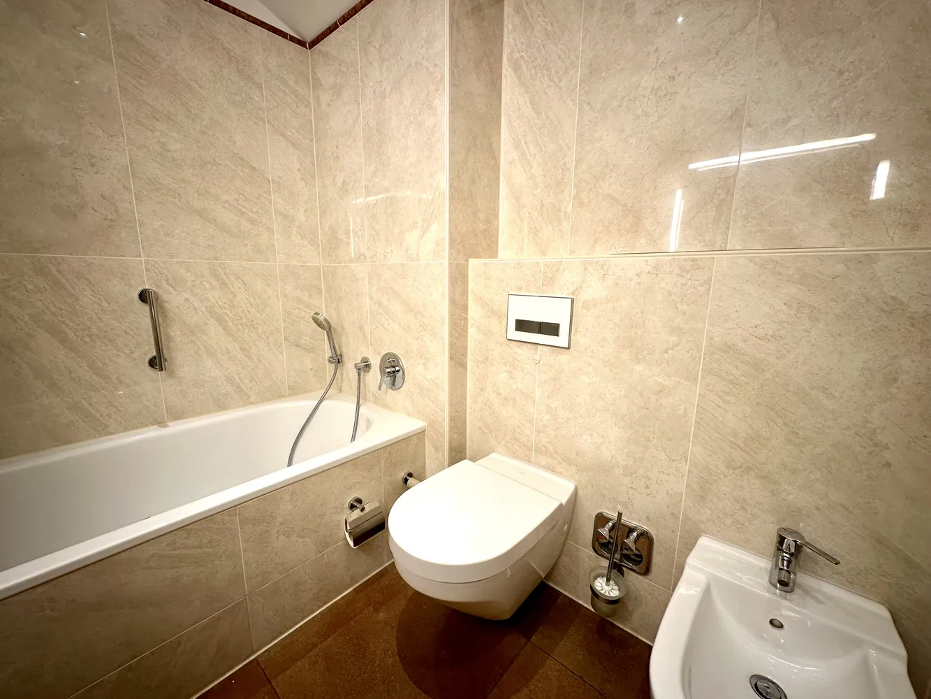 4 room apartment with 160 m² in Düsseldorf – Photo 3