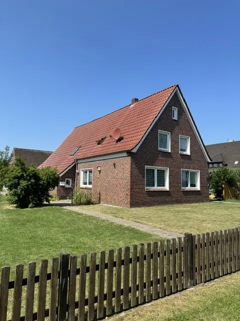 2 Zimmer Haus mit 67 m² in Leer – Bild 1