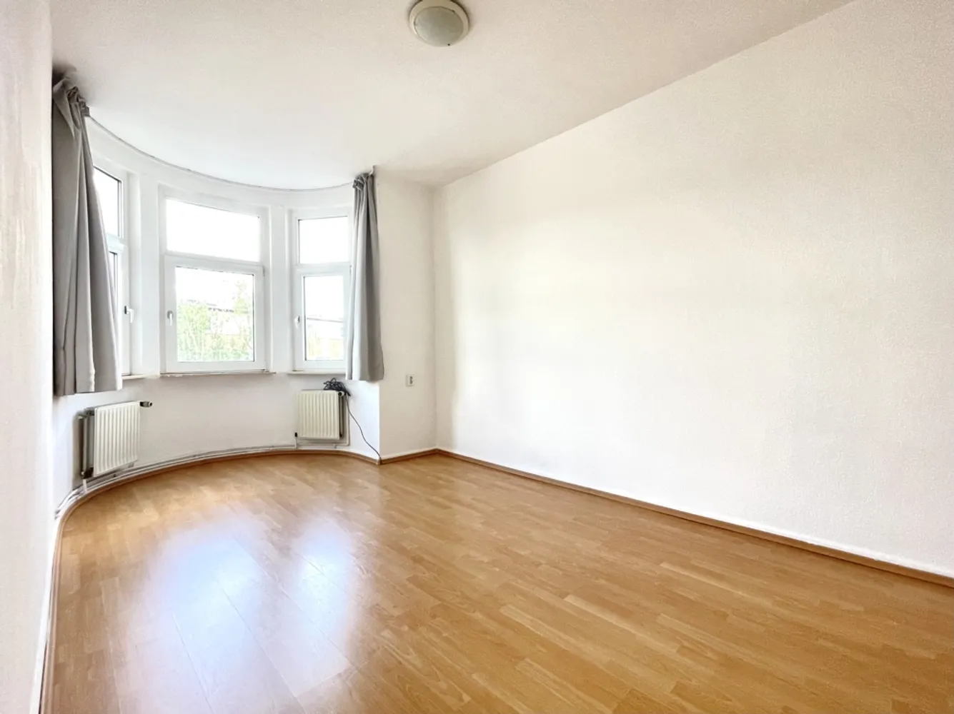 2 Zimmer Wohnung mit 60 m² in Hannover – Bild 1