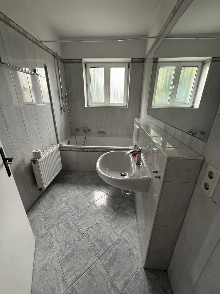 2 Zimmer Wohnung mit 55 m² in Wiesbaden – Bild 11