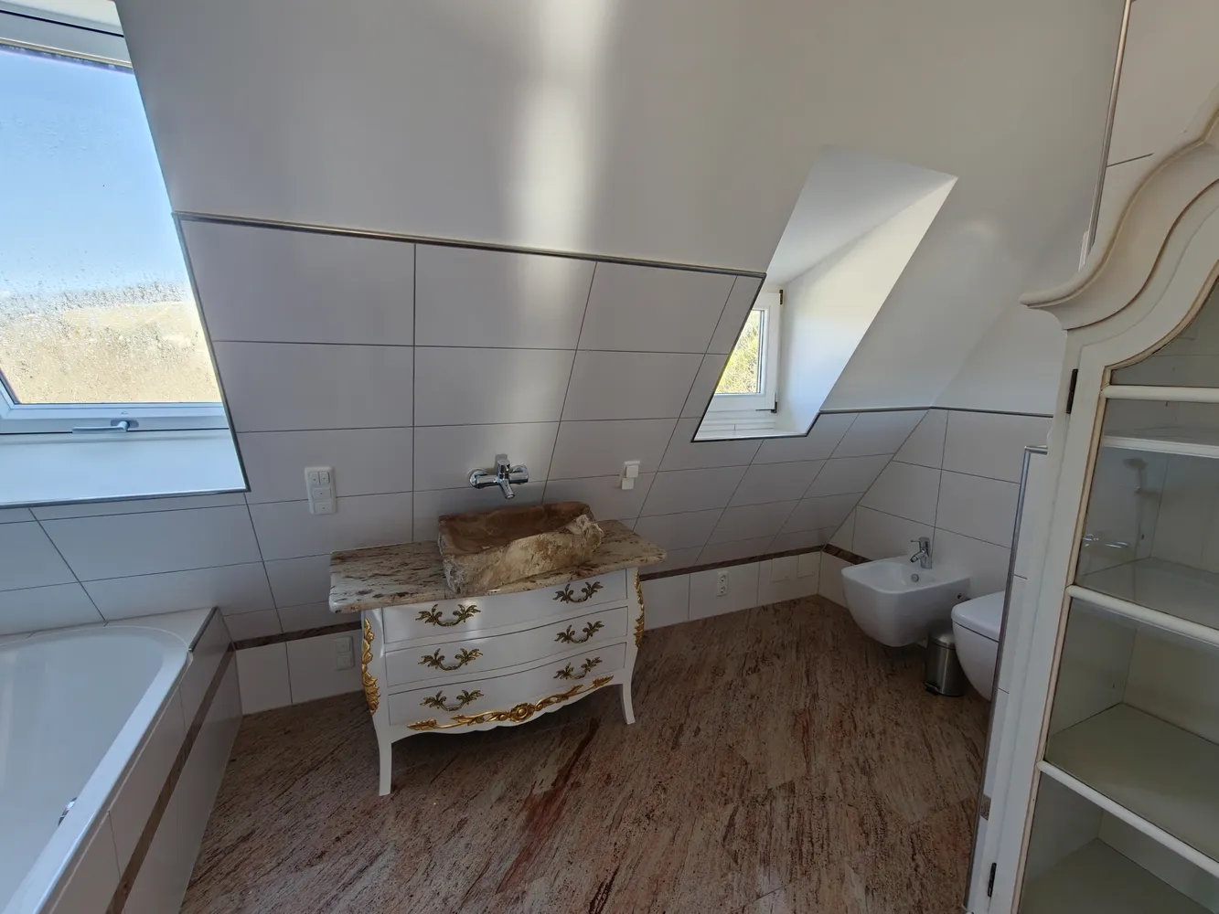 4 Zimmer Wohnung mit 112 m² in Wiesbaden – Bild 10
