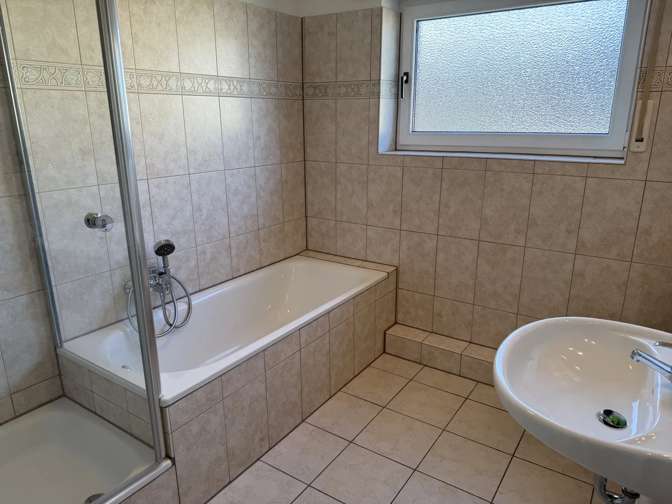 2 Zimmer Wohnung mit 84 m² in Mülheim an der Ruhr – Bild 8
