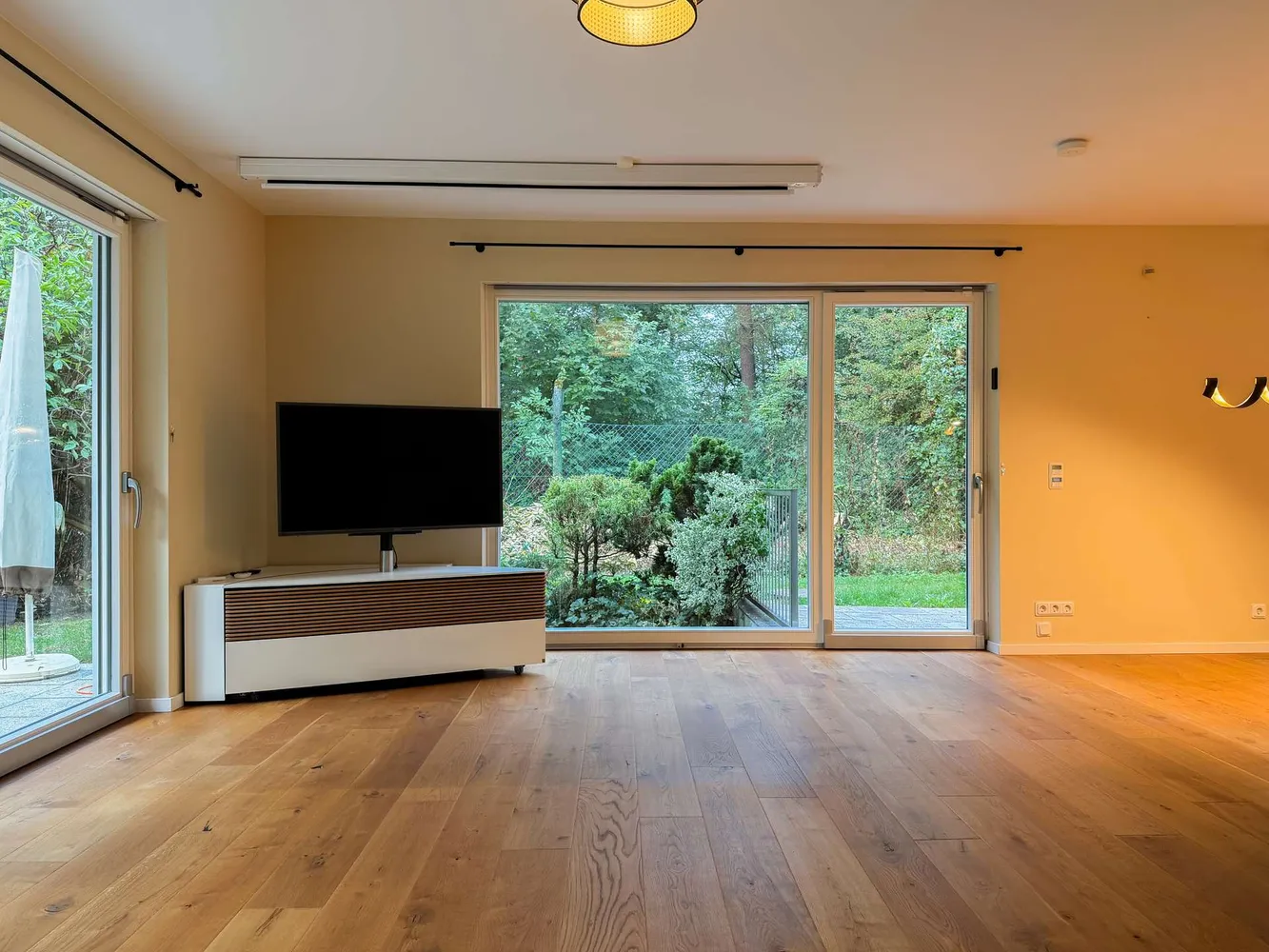 5 Zimmer Haus mit 164 m² in München – Bild 1