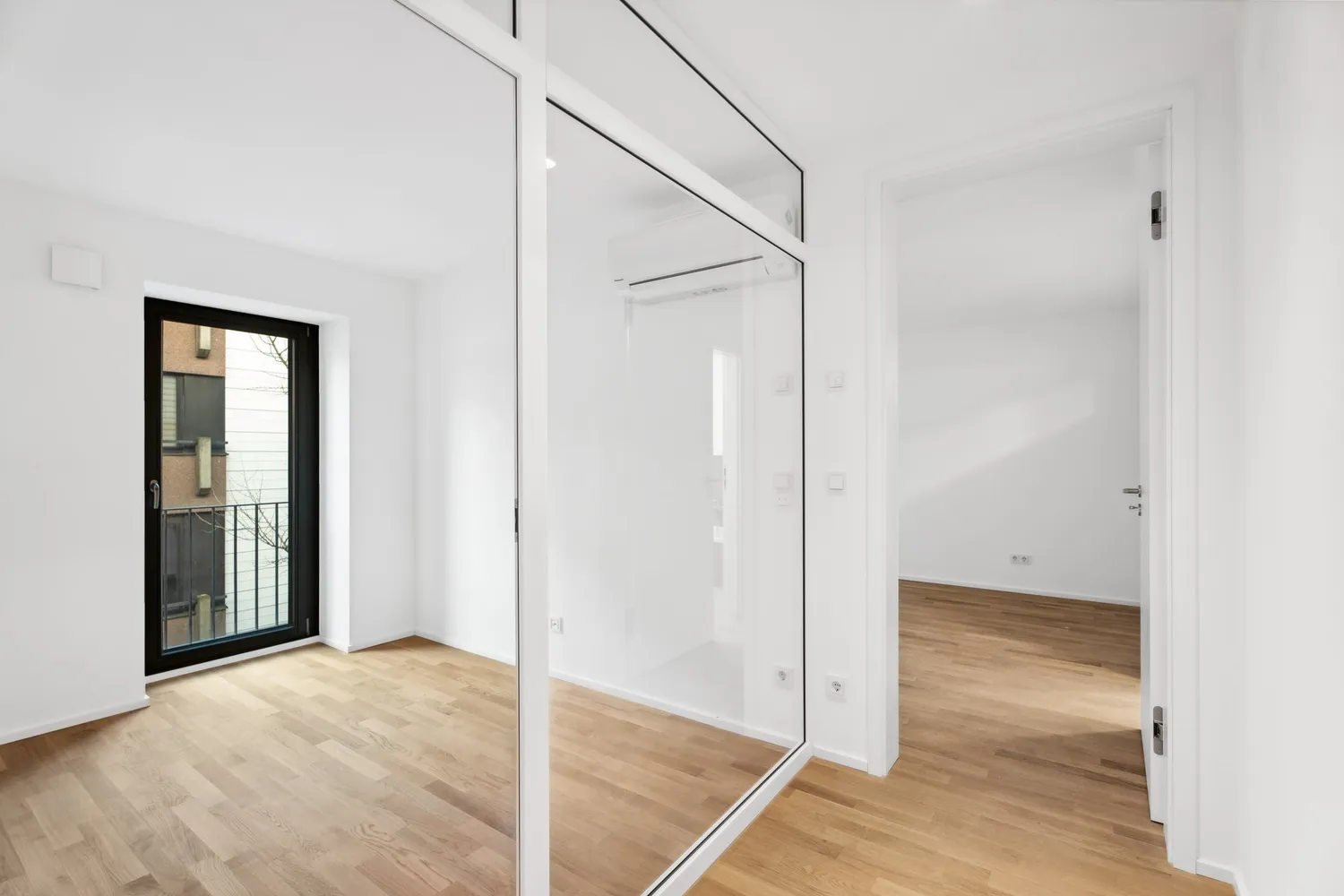 4 Zimmer Wohnung mit 142 m² in Düsseldorf – Bild 6