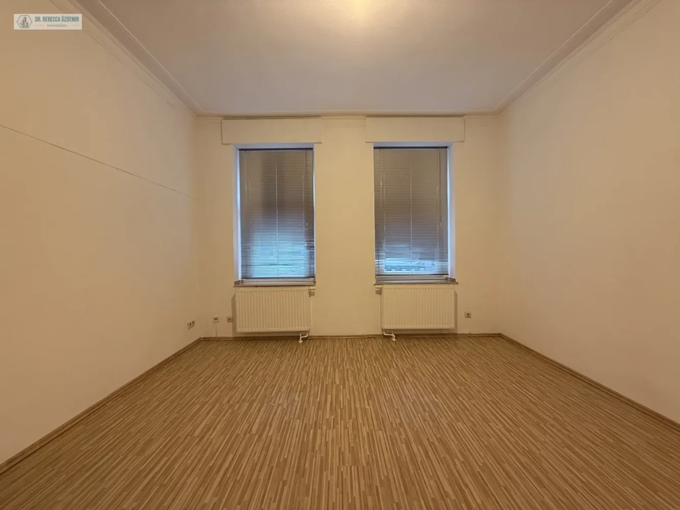 2 Zimmer Wohnung mit 74 m² in Duisburg – Bild 2