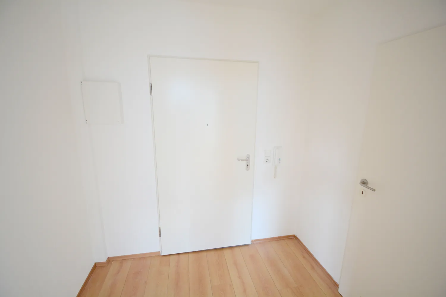 2 room apartment with 39 m² in Lübeck – Photo 2