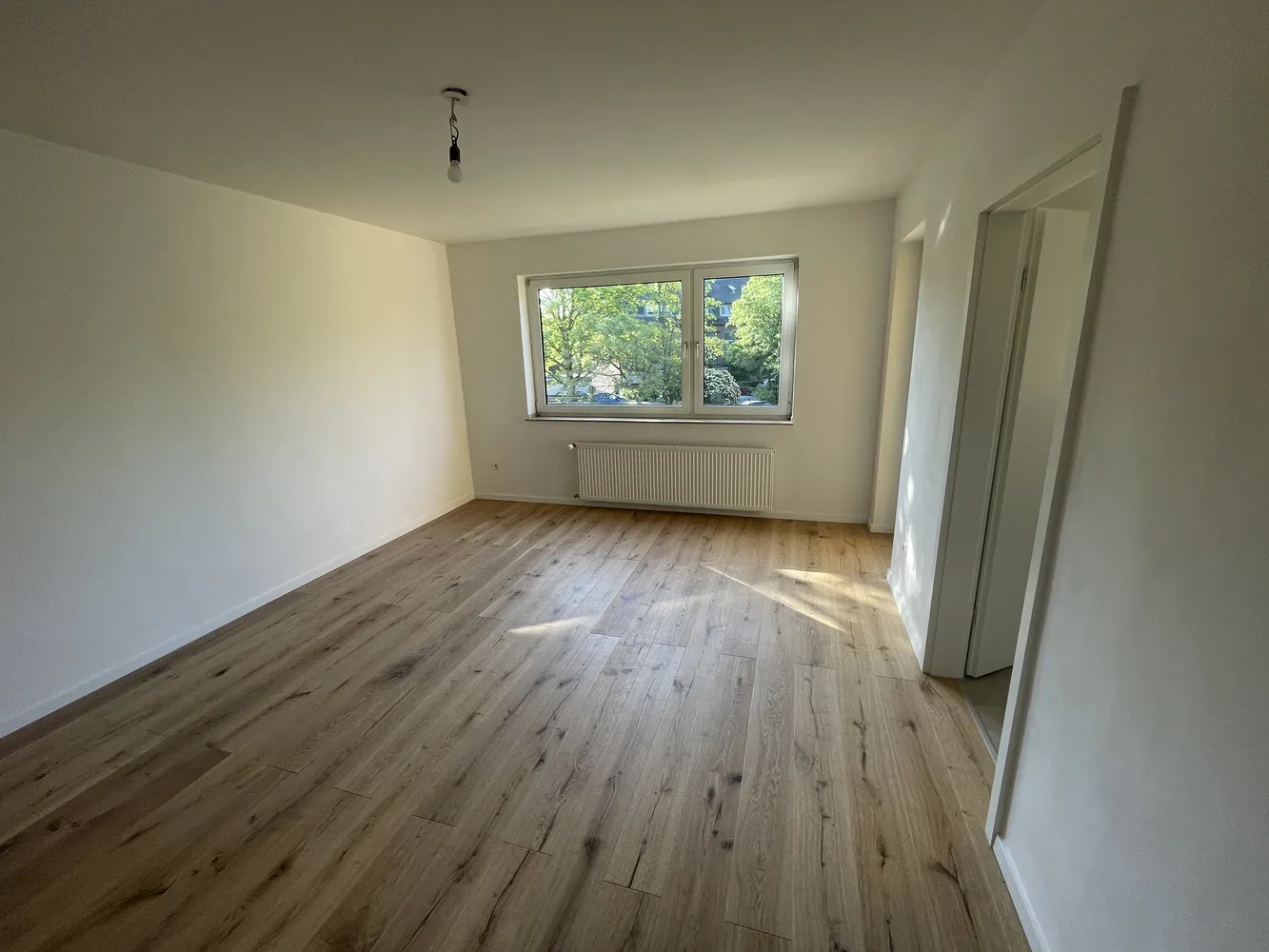 1 room apartment with 45 m² in Cologne – Photo 2
